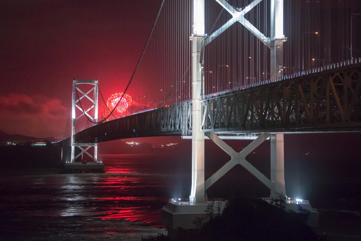 鳴門大橋,花火