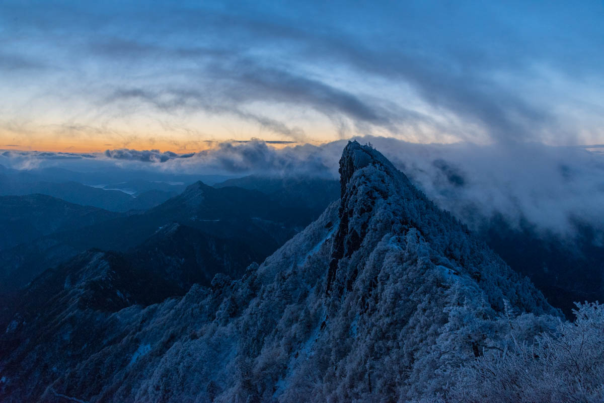 冬季の石鎚山